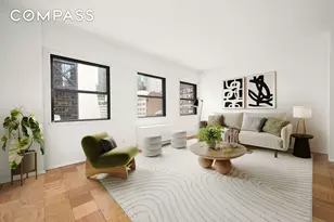 58 W 58th St, New York, NY 10019 - Photo 2