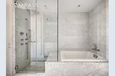 334 W 19th Street #PHB, New York City, NY 10011 - Photo 18