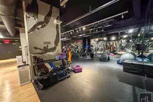 340 E 23rd St, New York City, NY 10010 - Photo 18