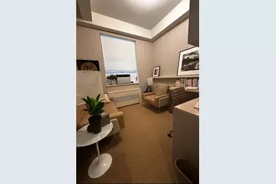 750 Park Avenue #1C, New York, NY 10021 - Photo 8