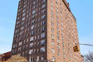 299 W 12th St, New York City, NY 10014 - Photo 14