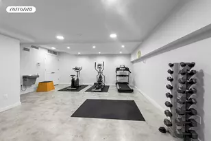 30-82 Crescent St, New York City, NY 11102 - Photo 12