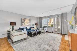 207 E 74th St, New York City, NY 10021 - Photo 4