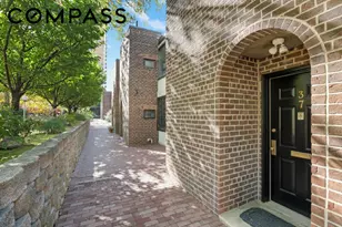 37 Henry St, New York City, NY 11201 - Photo 2