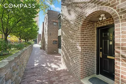 37 Henry Street #TH1, New York City, NY 11201 - Photo 2