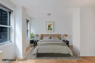 77 W 55th St, New York City, NY 10019 - Photo 10