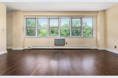 87-15 165th Street #5L, New York City, NY 11432 - Photo 1