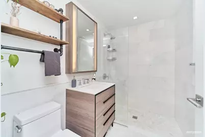 264 Webster Avenue #504, New York City, NY 11230 - Photo 8