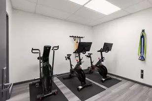 625 Main St, New York City, NY 10044 - Photo 12