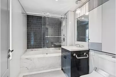 21 E 61st Street #6E, New York City, NY 10065 - Photo 24