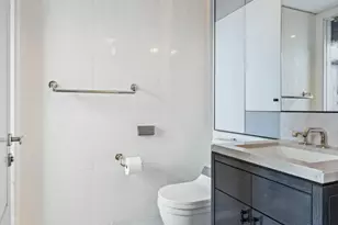21 E 61st St, New York City, NY 10065 - Photo 26