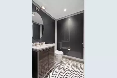 21 E 61st Street #6E, New York City, NY 10065 - Photo 30
