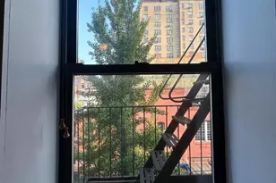 161 W 10th St, New York City, NY 10014 - Photo 6