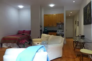 318 W 106th St, New York City, NY 10025 - Photo 2