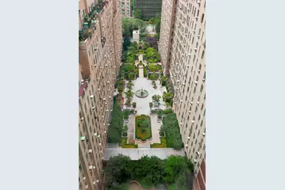 322 W 57th Street #47K, New York City, NY 10019 - Photo 18