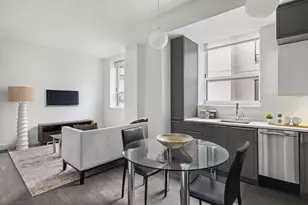 416 W 52nd St, New York City, NY 10019 - Photo 2
