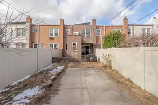 23-55 36th St, New York City, NY 11105 - Photo 18