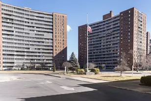 61-15 98th St, Rego Park, NY 11374 - Photo 16