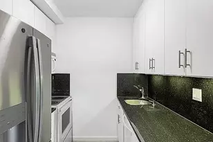 30 W 60th St, New York City, NY 10023 - Photo 6