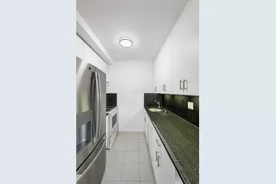 30 W 60th Street #7-S, New York City, NY 10023 - Photo 6