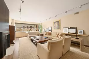 700 Park Ave, New York City, NY 10021 - Photo 4