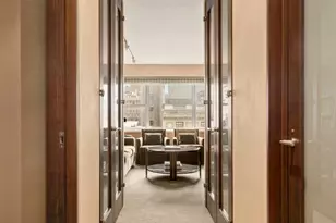 700 Park Ave, New York City, NY 10021 - Photo 14