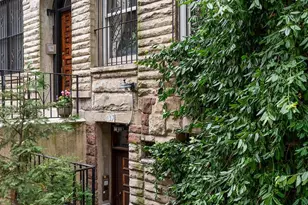 127 W 95th St, New York City, NY 10025 - Photo 2