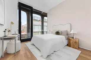 325 W Broadway, New York City, NY 10013 - Photo 12