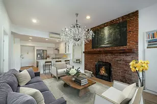 101 W 81st St, New York City, NY 10024 - Photo 2