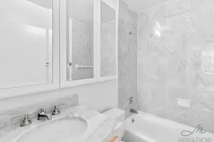 145 W 67th St, New York, NY 10023 - Photo 16