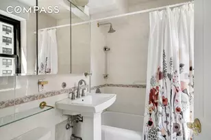 357 E 57th St, New York, NY 10022 - Photo 14