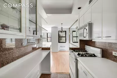 357 E 57th Street #5D, New York, NY 10022 - Photo 6