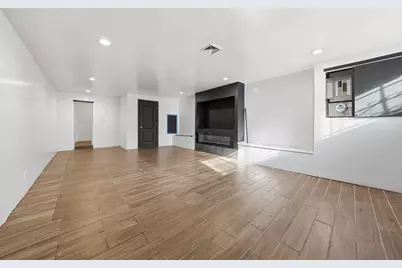 2271A Pacific Street, New York City, NY 11233 - Photo 2