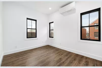 50-20 39th Street #2, New York City, NY 11104 - Photo 4