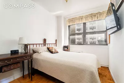 357 E 57th Street #5C, New York City, NY 10022 - Photo 6