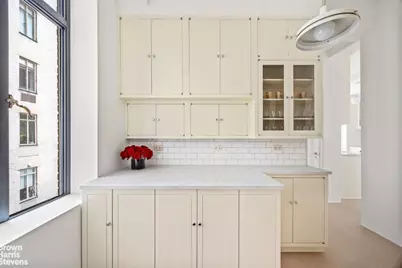 146 Central Park W #11F, New York City, NY 10023 - Photo 10