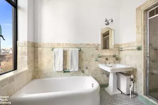 146 Central Prk W, New York City, NY 10023 - Photo 12