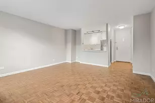 330 E 39th St, New York City, NY 10016 - Photo 2