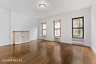 121 E 61st St, New York, NY 10065 - Photo 2