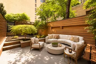 251 W 99th St, New York City, NY 10025 - Photo 8