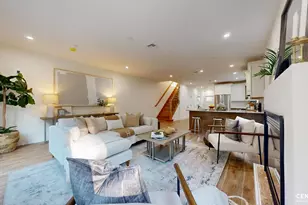 12 Harris Ln, New York City, NY 10309 - Photo 2