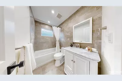 12 Harris Lane, New York City, NY 10309 - Photo 10