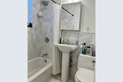 886 10th Avenue #5B, New York, NY 10019 - Photo 6