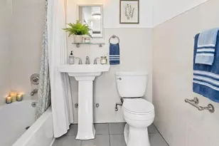 166 E 61st St, New York, NY 10065 - Photo 4