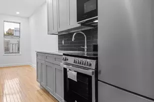 332 E 9th St, New York, NY 10003 - Photo 4