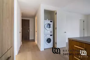 30-55 Vernon Blvd, Astoria, NY 11102 - Photo 4