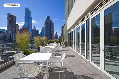 301 E 61st Street #PH, New York, NY 10065 - Photo 16