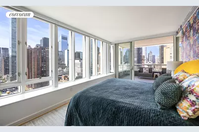 301 E 61st Street #PH, New York, NY 10065 - Photo 6