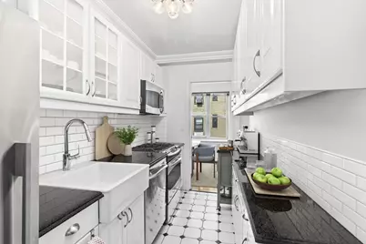 433 E 51st Street #9DE, New York City, NY 10022 - Photo 2