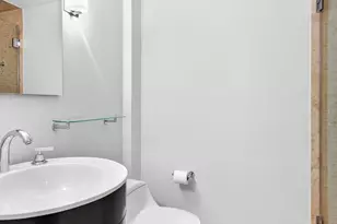 167 E 67th St, New York City, NY 10065 - Photo 14